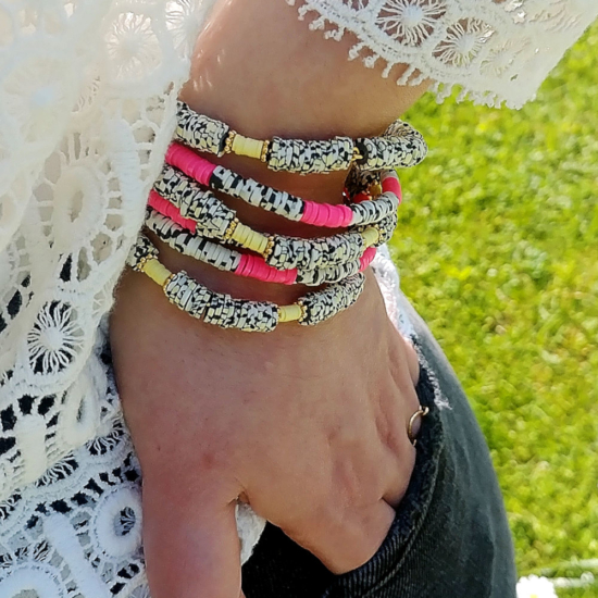 bijoux créateur tendance bohème bracelet jonc heishi surfer fluo fait main