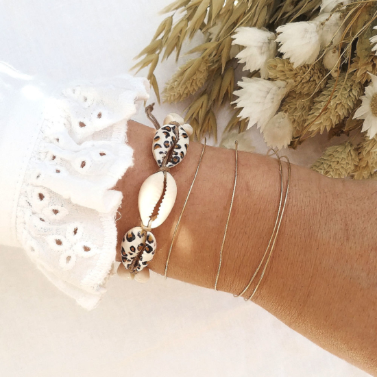 bracelets tendance coquillage cauri noir blanc imprimé léopard fait main bijoux créateur