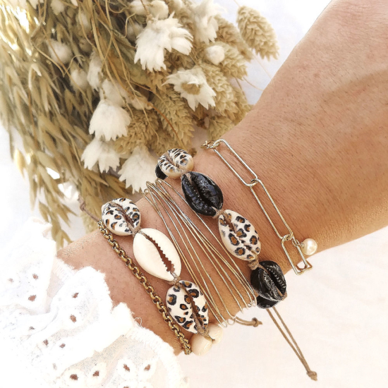 bracelets tendance coquillage cauri noir blanc imprimé léopard fait main joncs destroy bracelet néo bourgeoise gros maillons et perle bijoux créateur