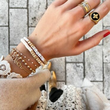 bracelets mot à personnaliser bracelet heishi surfer bohème bijoux créateur fait main bijoux créateur tendance instagram flavie flaflavflavia
