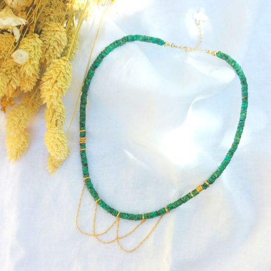 collier heishi pierre semi précieuse avec chaînes pour un look rock pierre semi précieuse fait main bijoux créateur france