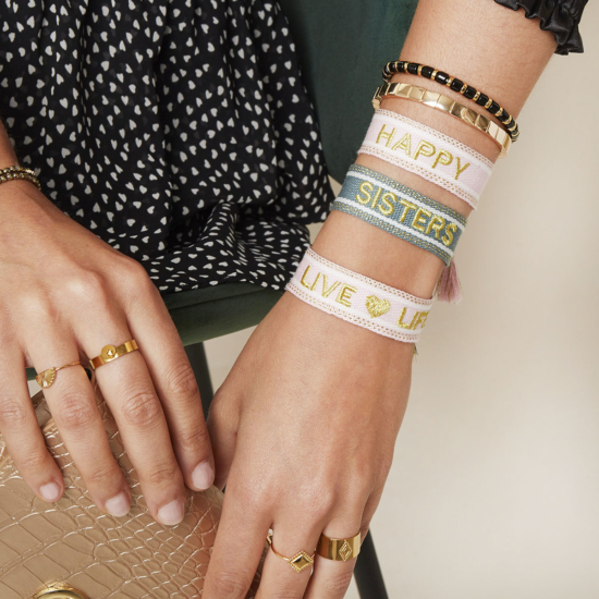 bijoux tendance bracelet brésilien coton tissé mot brodé live life avec pompons