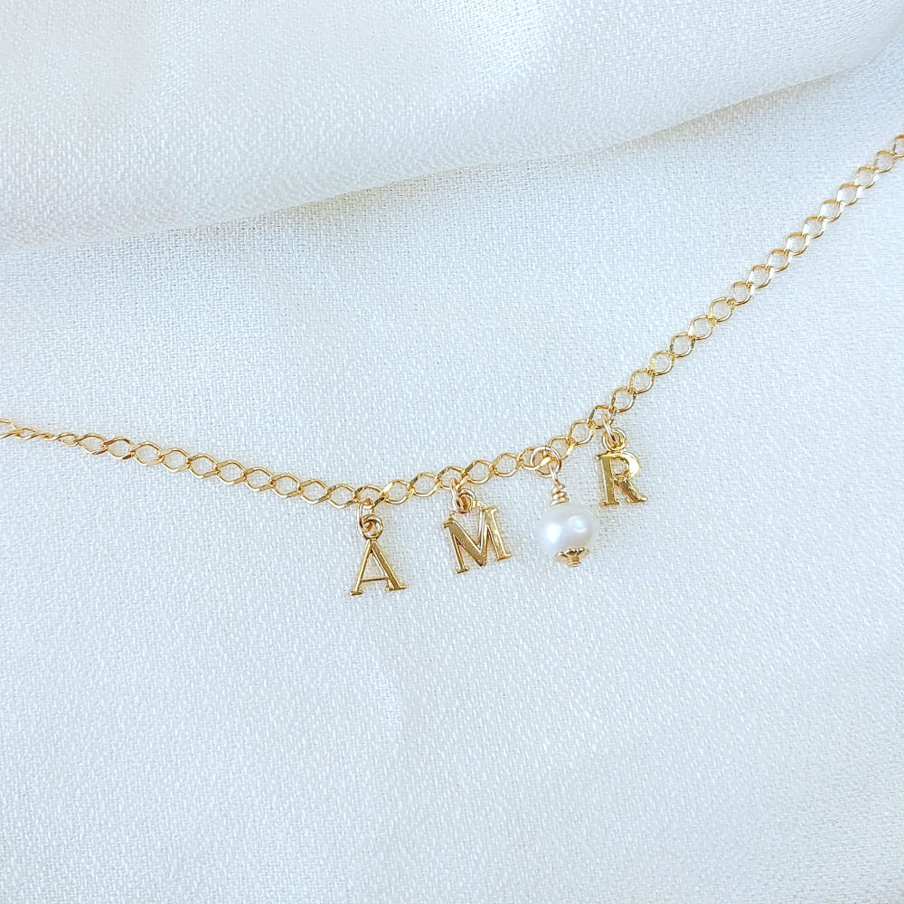 – Collier AMOR