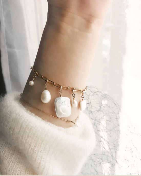 bracelet grosse maille xl gros maillons et charm's breloque à attacher perle eau douce tendance néo bourgeoise or gold filled bijoux tendance fait main france créateur