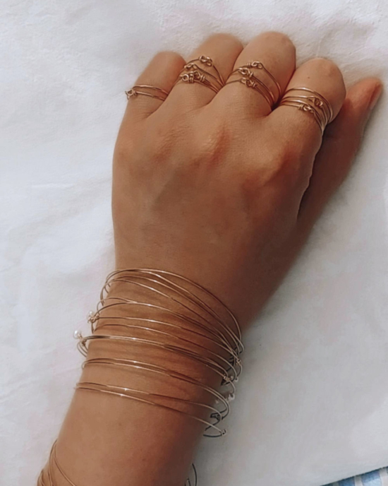 bague bracelet semainier simple fin gold filled anneau perle bijoux à accumuler créatrice fait main france