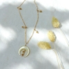 collier tendance été summer corne demi lune nacre or fait main bijoux créateur made in france