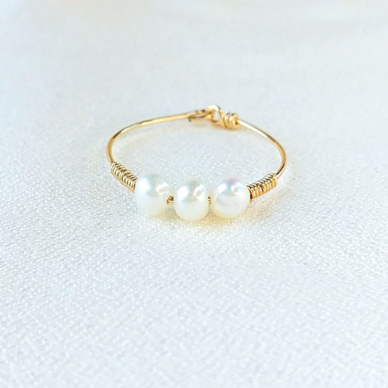 bague fine pierre gemme semi précieuse gold filled anneau perle bijoux à accumuler créatrice fait main france