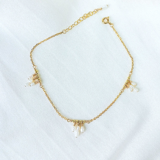 bracelet chaine de cheville perles blanc or fait main créatrice instagram france