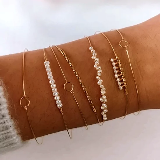 bracelets joncs semainier fin or perles simple destroy perles blanches or fait main en france bijoux créateur tendance