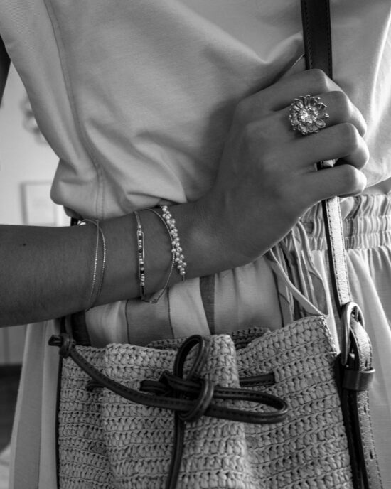 instagram manon mgch bracelets joncs tissage perles blanches or fait main en france bijoux créateur tendance