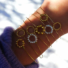 bracelets joncs semainier fin or pBracelet jonc boucle perles de culture or fait main bijoux créateur tendance
