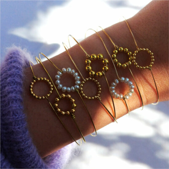 bracelets joncs semainier fin or pBracelet jonc boucle perles de culture or fait main bijoux créateur tendance