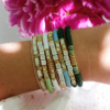 bracelets heishi mot à personnaliser tendance fait main bracelet heishi surfer bohème coquillage cauri été summer bijoux créateur france créatrice instagram