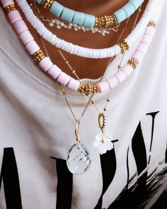 collier heishi surfer bohème coquillage été summer fait main bijoux créatrice instagram made in france