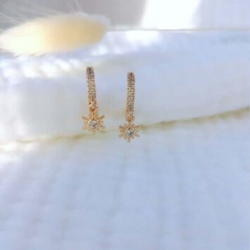 bijoux boucles d'oreilles petites creoles plaqué or soleil etoile tendance bijoux creatrice france fait main