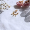 petites créoles simple avec perle de culture boucle d'oreille fait main en france créatrice bijoux gold filled et argent 925