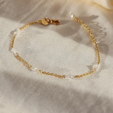 bracelet fin or simple pierre gemme quartz diamant herkimer fait main en france bijoux créateur tendance gold filled or laminé Créatrice instagram