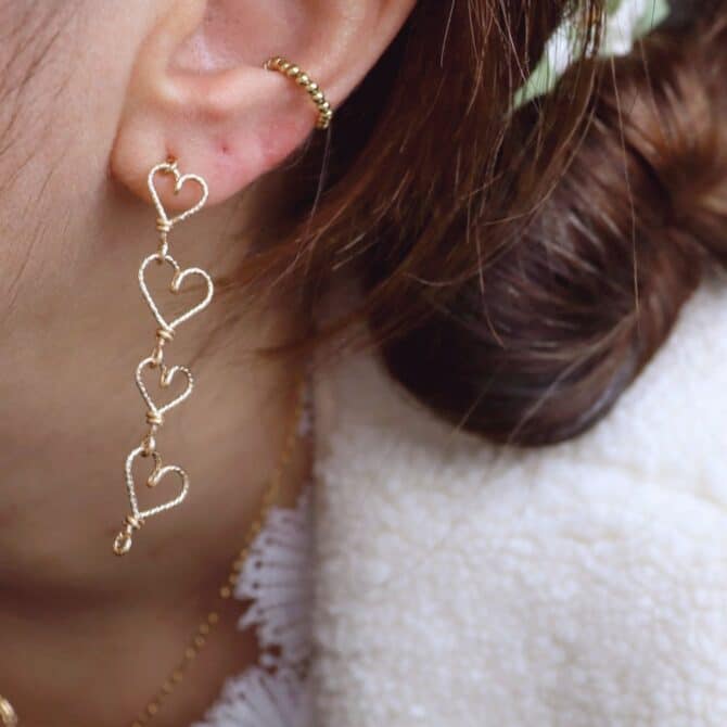 boucles d'oreille pendantes coeur fait main en france bijoux créateur tendance gold filled or laminé Créatrice instagram