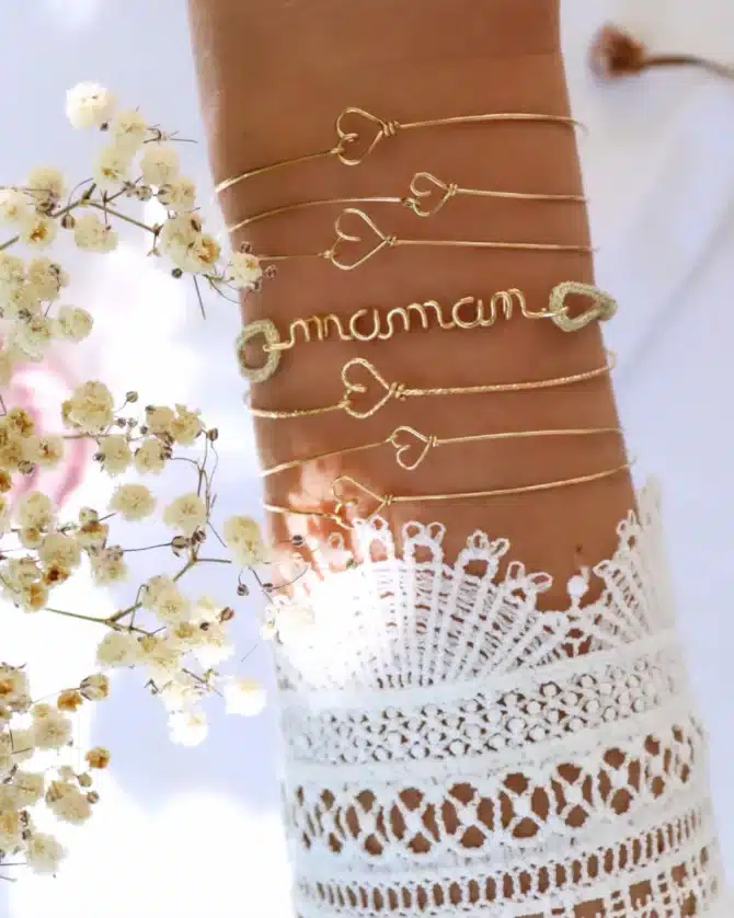 bracelet cordon mot maman fait main en france bijoux créateur tendance Créatrice instagram cadeau fête des mères
